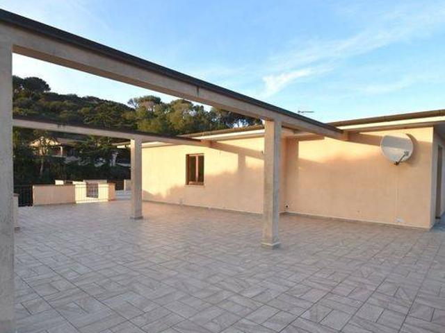 Attico / Mansarda in vendita a Portoferraio LI