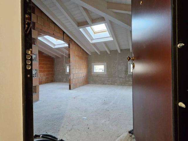 Attico / Mansarda in vendita a Reggiolo RE