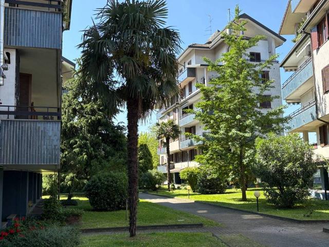 Attico / Mansarda in vendita a Rho MI
