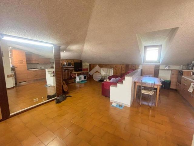 Attico / Mansarda in vendita a Rho MI