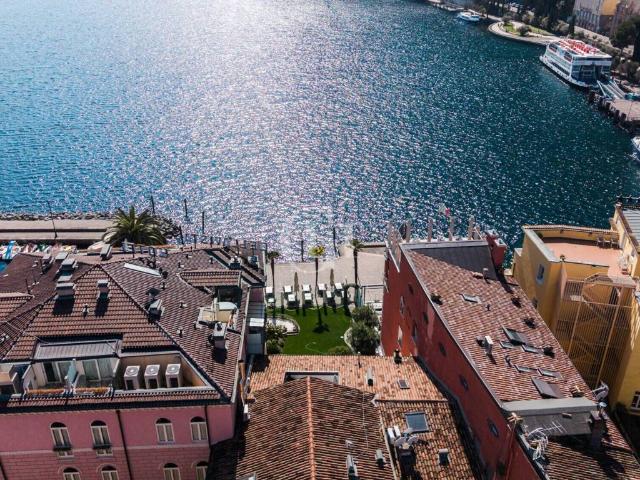 Attico / Mansarda in vendita a Riva del Garda TN