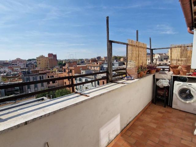 Attico / Mansarda in vendita a Roma RM
