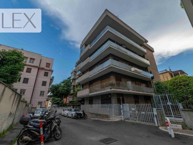 Attico / Mansarda in vendita a Roma RM