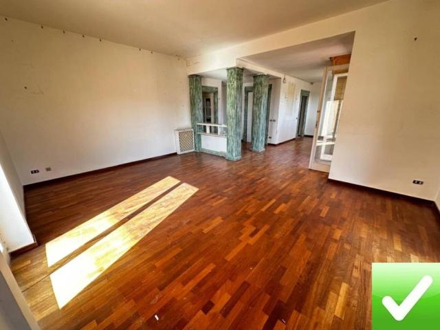 Attico / Mansarda in vendita a Roma RM