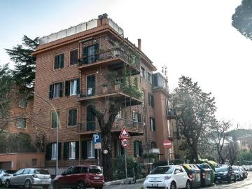 Attico / Mansarda in vendita a Roma RM