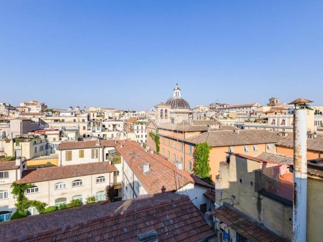 Attico / Mansarda in vendita a Roma RM