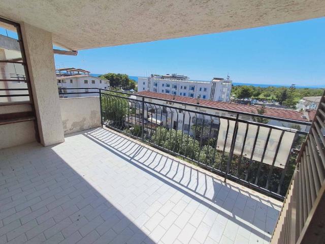 Attico / Mansarda in vendita a Roseto Capo Spulico CS