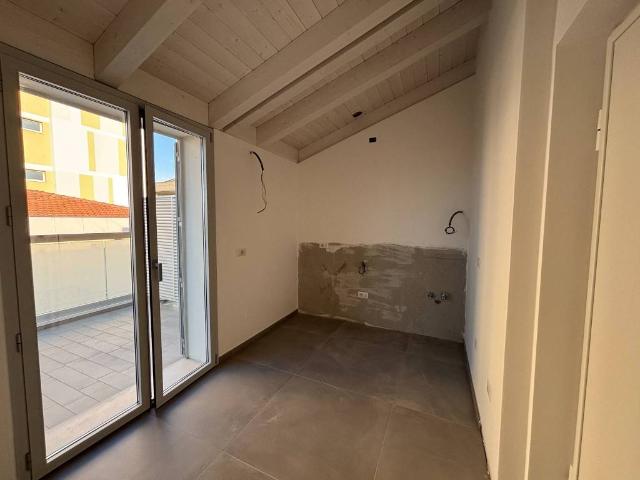 Attico / Mansarda in vendita a Roseto degli Abruzzi TE