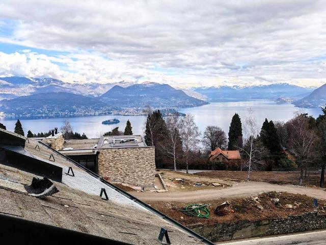 Attico / Mansarda in vendita a Stresa VB