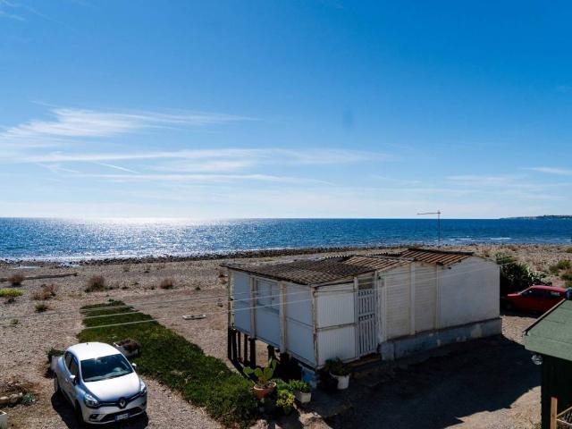 Casa indipendente in vendita a Santa Marinella RM