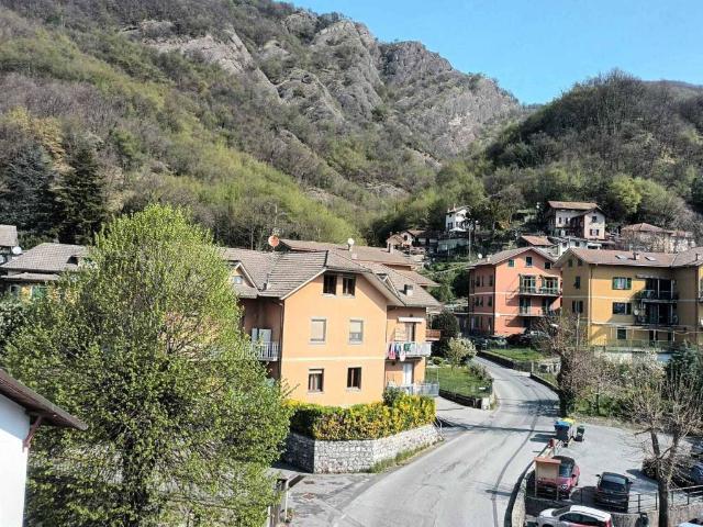 Attico / Mansarda in vendita a Savignone GE