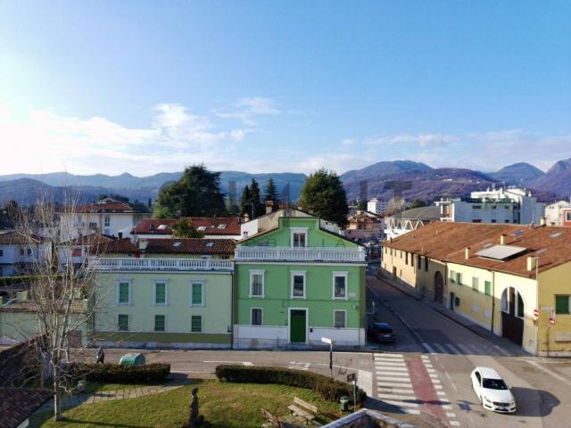 Attico / Mansarda in vendita a Schio VI