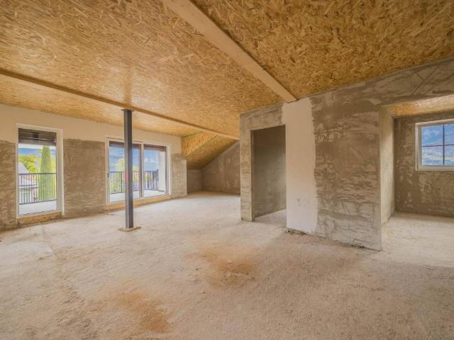 Attico / Mansarda in vendita a Termeno sulla Strada del Vino BZ