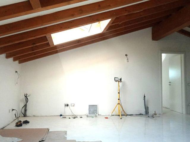 Attico / Mansarda in vendita a Torre d'Isola PV