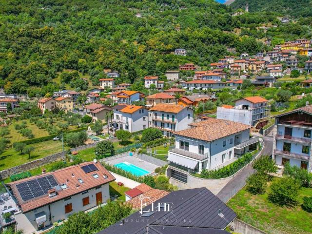 Attico / Mansarda in vendita a Tremezzina CO