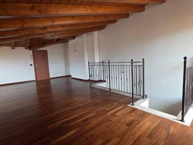 Attico / Mansarda in vendita a Trescore Balneario BG