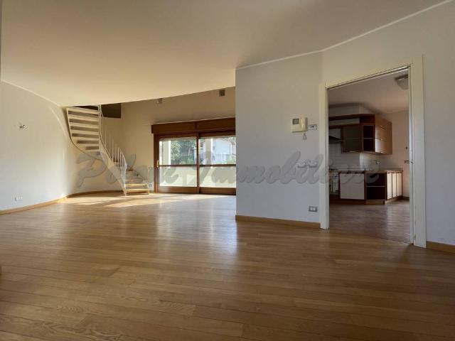 Attico / Mansarda in vendita a Trescore Balneario BG