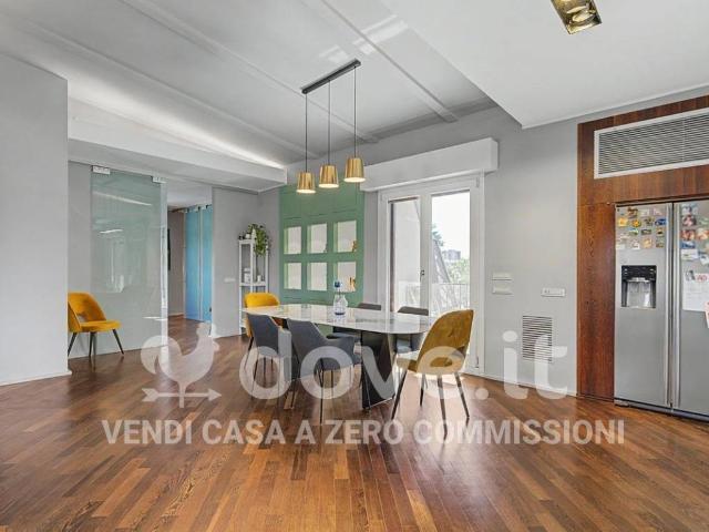 Attico / Mansarda in vendita a Trezzano sul Naviglio MI