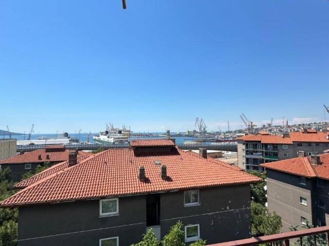Attico / Mansarda in vendita a Trieste TS