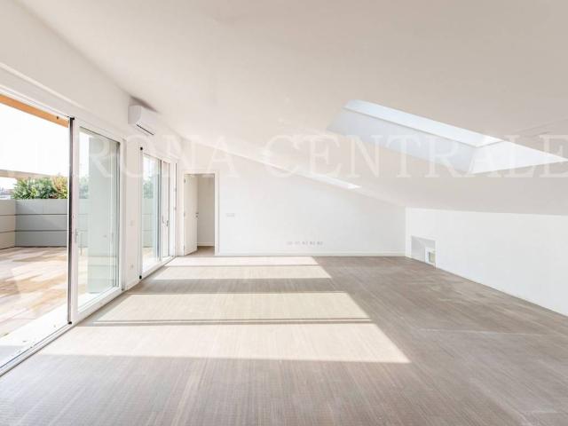 Attico / Mansarda in vendita a Verona VR