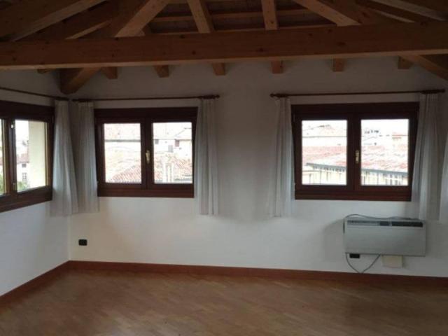 Attico / Mansarda in vendita a Vicenza VI
