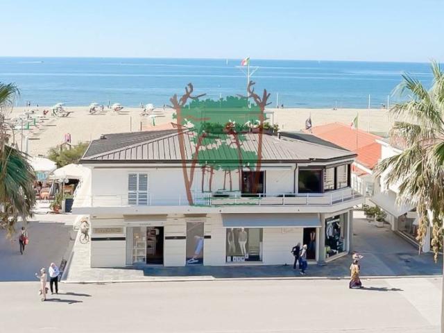 Attico / Mansarda in vendita a Viareggio LU