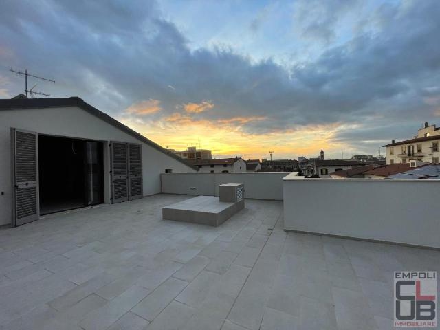 Attico quadrilocale 230mq