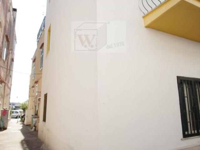 Attico quadrilocale 70mq