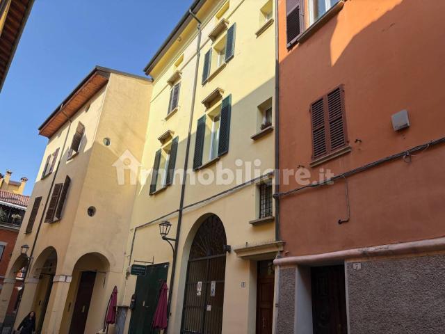 Attico via del Carro 9, Centro Storico, Bologna