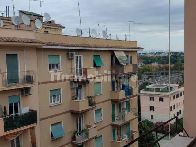 Attico via Eugenio Barsanti, Marconi, Roma