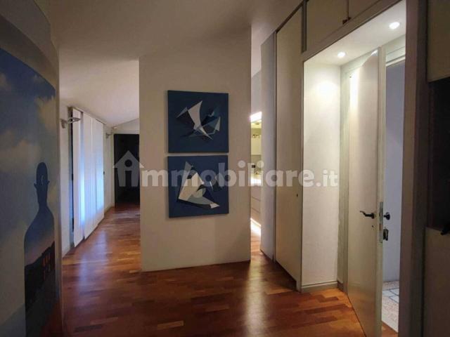 Attico via Genova, Clinica Piacenza, Piacenza