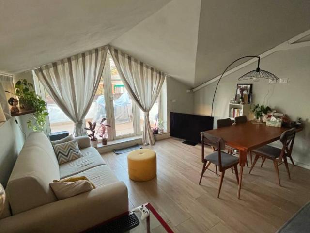 Attico via Pier Paolo Molinelli 45, Colli Murri, Bologna
