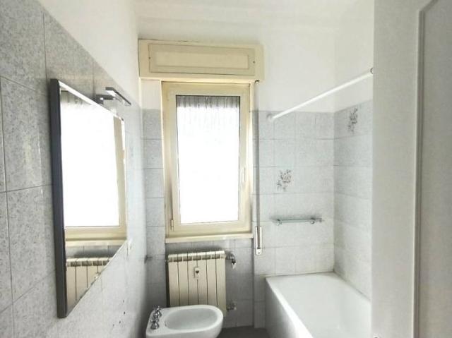Attico via Sandro Sandri 74, Casal Bruciato, Roma