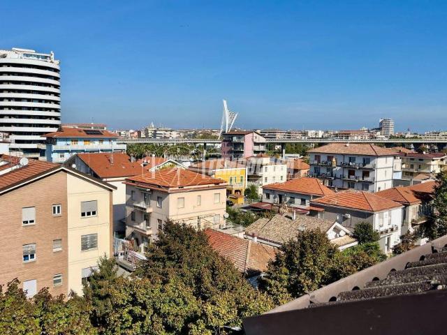 Attico/mansarda in vendita a Pescara via Ilaria Alpi, Tiburtina