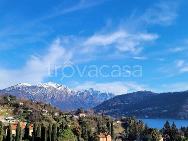 Attico/mansarda in vendita a Tremezzina via Ugo Ricci