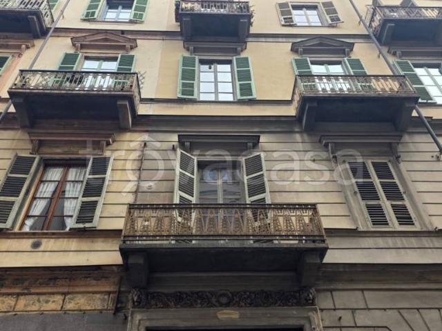 Attico/mansarda in affitto a Torino via Matteo Pescatore, 15, Giardini Reali