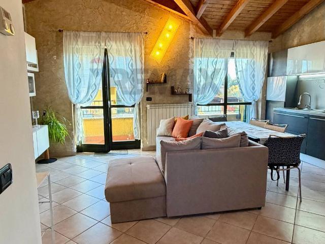 Attico/Mansarda in Affitto Somma Lombardo 38211094 131 | RE/MAX Italia