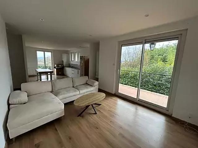 Attignat 01340 Achat / Vente appartement 4 pièces t4 au dernier étage parking