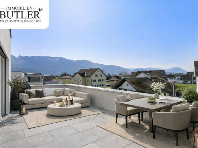 Attikatraum mit Weitblick und grosszügiger Terrasse
