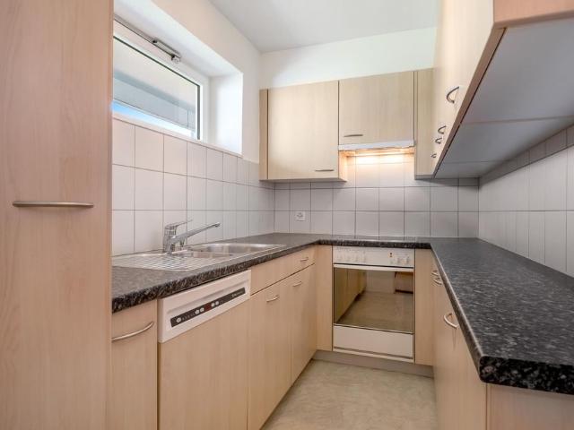 Attikawohnung mit grosser Terrasse befristet bis 30.09.2027!