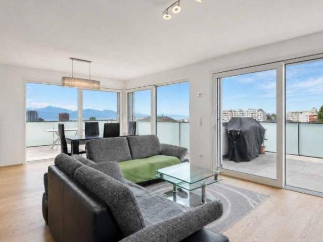 Attikawohnung 3.5 Zimmer