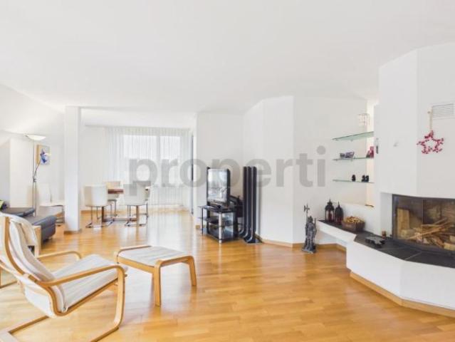 Attikawohnung 4.5 Zimmer