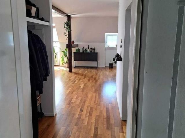 Attika Stadtwohnung mit Charme