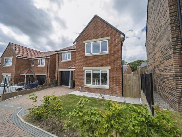 Attingham Close, Sunderland, SR3 4 bed detached house to rent £2,000 pcm £462 pw