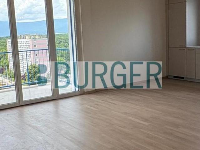 Attique Appartements de 5 pièces d'env. 83 m2