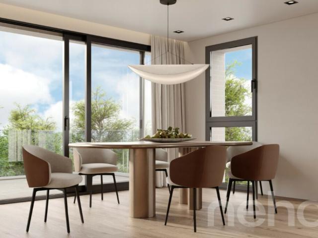 Attique de standing avec terrasse et balcon
