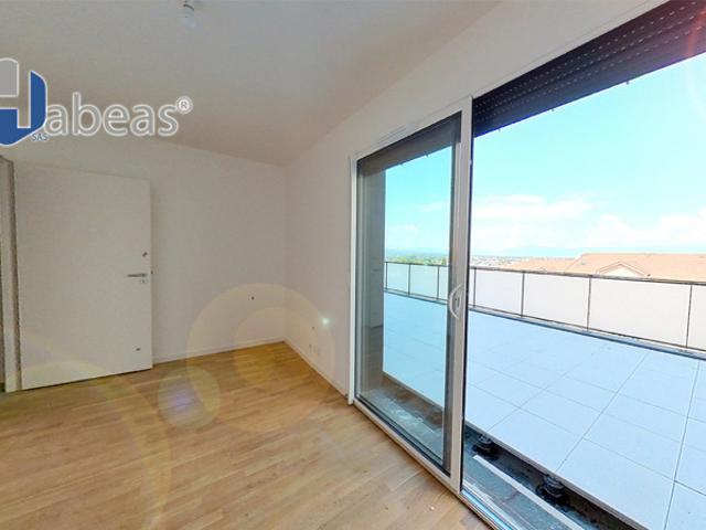 Attique d'Exception: T5 de 95.60 m² avec Terrasse Plein Ciel de 65.60m², Parkings et cave