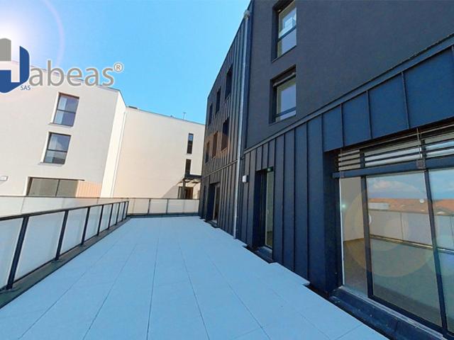 Attique d'Exception: T5 de 95.60 m² avec Terrasse Plein Ciel de 65.60m², Parkings et cave