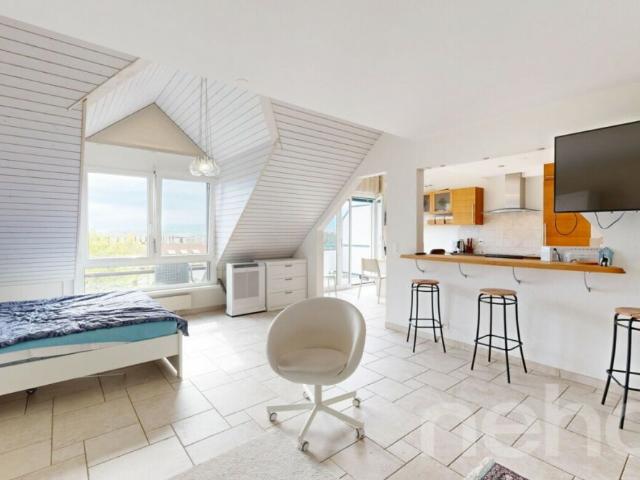 Attique lumineux en Duplex de 5.5 pièces