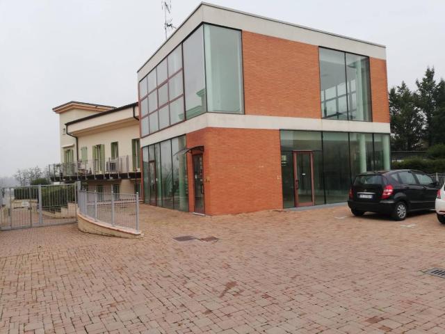 Attività commerciale 185mq